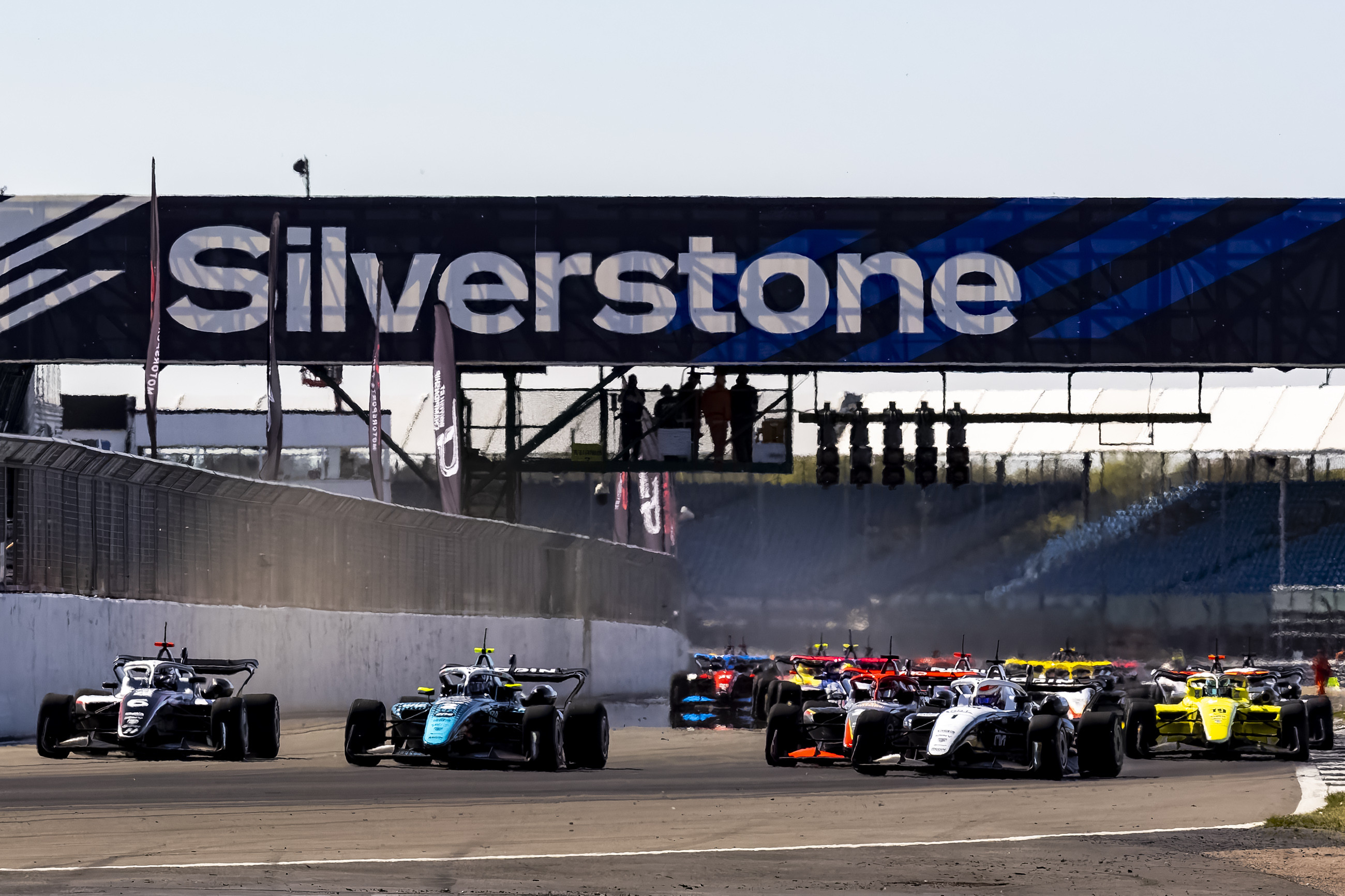 Molnár Martin rögtön az első futamán megszerezte első brit F3-as dobogóját