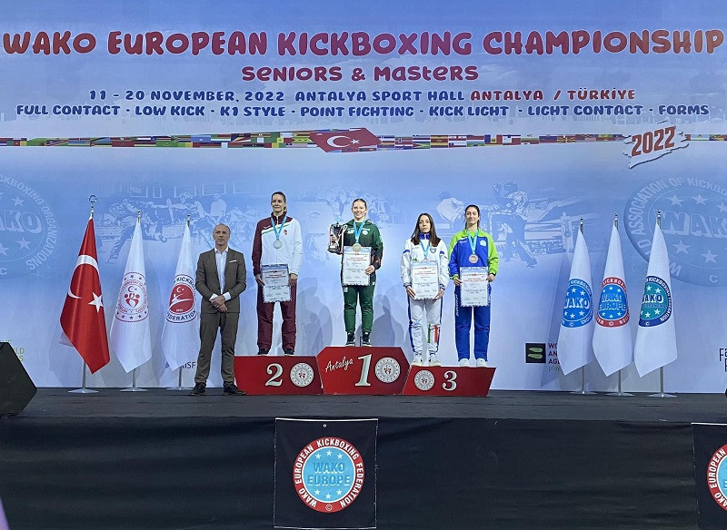 Multisport világversenyekre jutottak ki a kick-boxosok