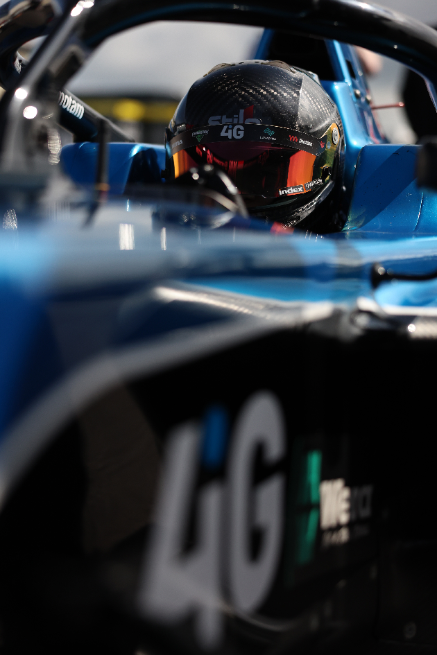 Az F1 bölcsőjében, legendás pályán zárja a szezon első felét Molnár Martin