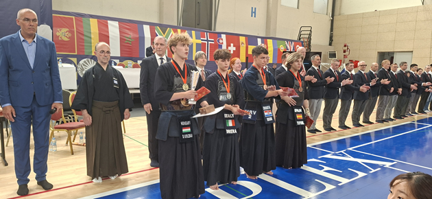 Krizbai_Dávid_Junior_Ffi_egyéni_Aranyérem_EKC20260620.png
